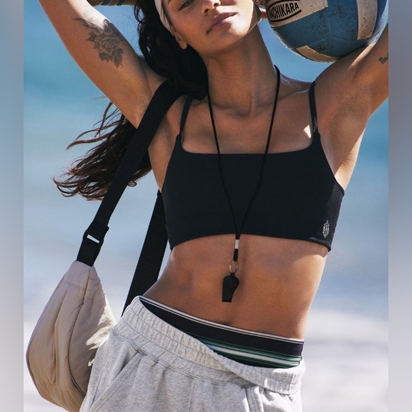 NWT Free People Bulls Eye Sling Bag In Color Mineral - Picture 3 of 5